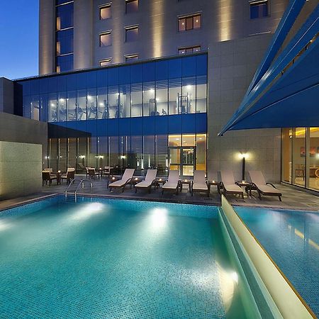 Hilton Garden Inn Tabuk Luaran gambar